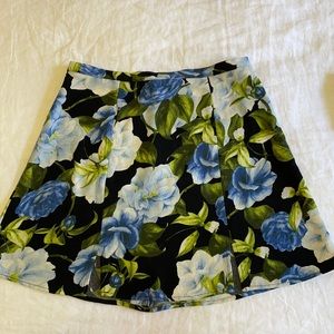 American apparel medium black floral skirt – great quality!